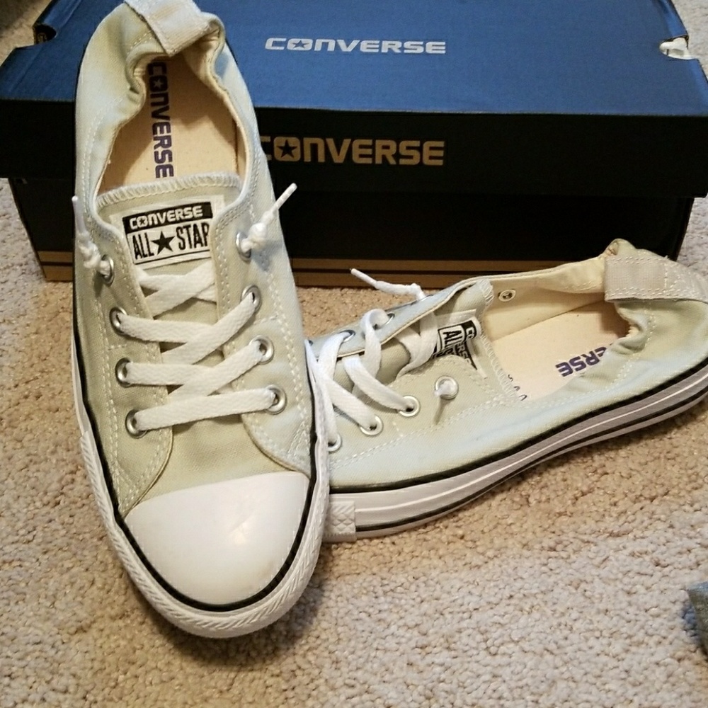 Shoreline converse ladies size 9